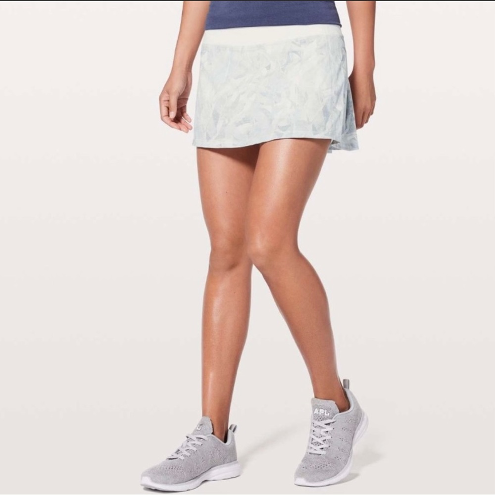 Lululemon Pace Rival Mid-Rise Skirt